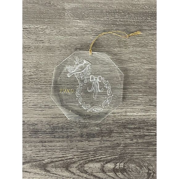 Set of 4 Clear Acrylic Christmas Ornaments Angel Finial Bulb Vintage 1989 - Picture 11 of 13